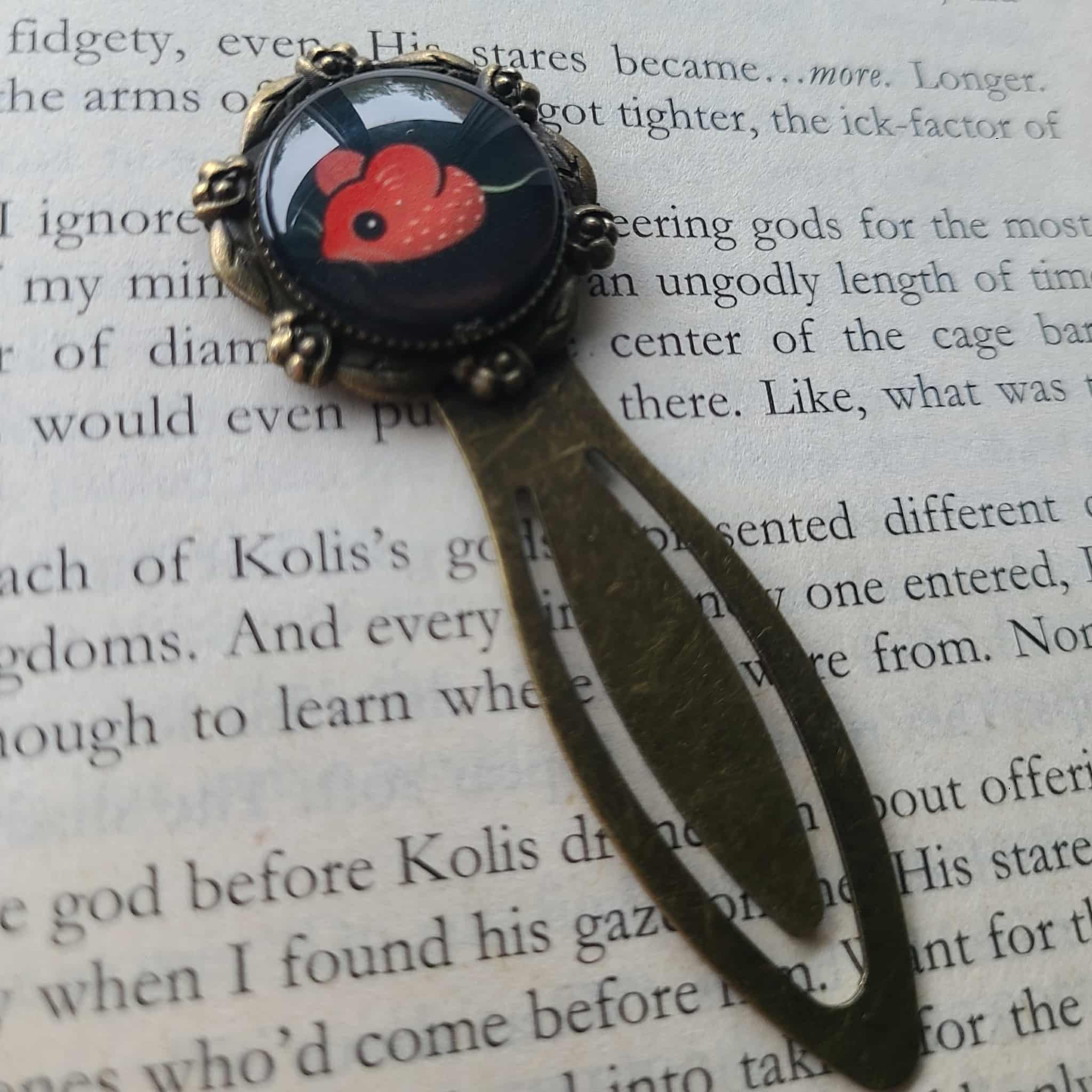 Strawberry Mouse Round Bookmark